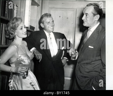 Actress Zsa Zsa Gabor with George Sanders and friend Stock Photo - Alamy