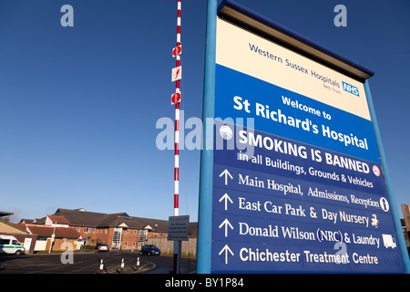 direction sign board exterior of St Richards,  Chichester Hospital Stock Photo