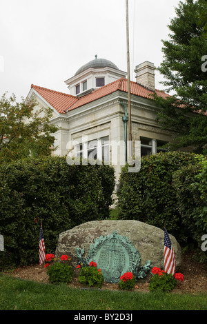 Lee Ma Library The Lee Library, Lee, Massachusetts Stock Photo - Alamy