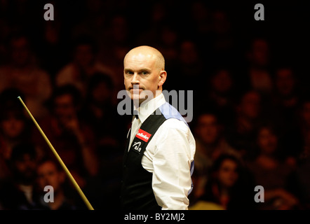 Masters Snooker - Peter Ebdon in action against Marco Fu Stock Photo