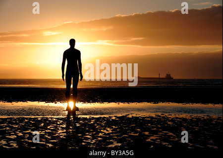 Antony Gormley statues on Crosby beach Stock Photo