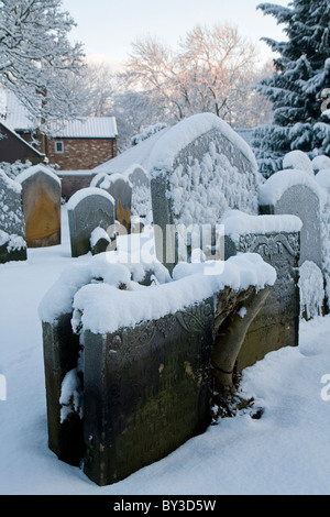 Graveyard Winter of Stokesley Parish Church St Peter and St Paul Church Stokesley North Yorkshire England Stock Photo