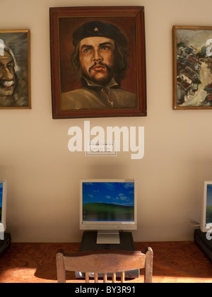 A painting of 'Ernesto Che Guevara' decorates the wall of a hotel in Dalat, Vietnam Stock Photo