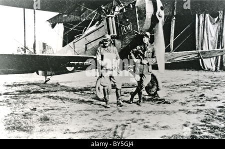 FERDINAND 'FREDDIE' WEST VC (1896-1988) Captain in No 8 Squadron RAF at right in France in 1918. See Description below Stock Photo