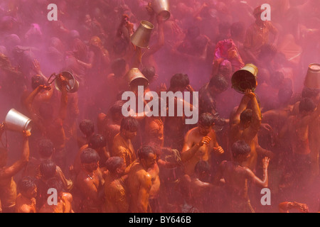 Holi festival at a temple nr Mathura, Uttar Pradesh, India Stock Photo