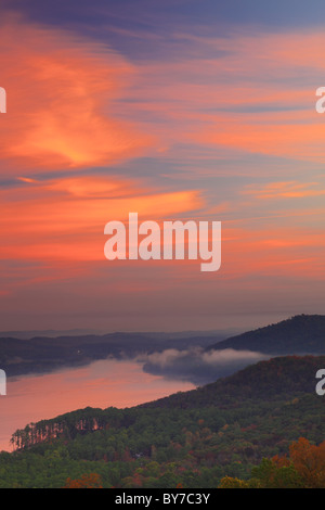 Sunrise view from lodge, Lake Guntersville Resort State Park, Guntersville, Alabama, USA Stock Photo