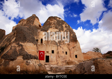 Turkey, Cappadocia, Nevsehir.  Rock cut Keslik (Archangel) monastery, between Sinassos (Mustafapasa) and Cemilkoy villages Stock Photo