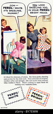 PERSIL washing powder advert in women's magazine 1940s color advertisement Stock Photo