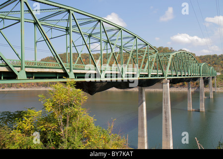 Tennessee Sparta,Center Hill Lake,Caney Fork River,Sligo Bridge,high,steel,through truss bridge,structure,metal,concrete,engineering,span,connect,wate Stock Photo