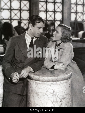 MR DEEDS GOES TO TOWN  1936 Columbia film with Gary Cooper and Jean Arthur Stock Photo