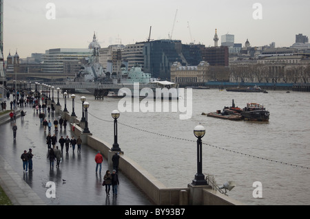 The Queen's Walk (view from Tower Bridge), London Stock Photo