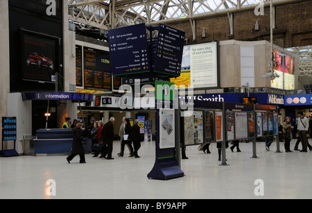 Concourse at Charing Cross railway station in central London UK Stock Photo