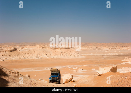 Jeep in the Westside region in the White Desert National Park, Libyan Desert, Sahara, Egypt, North Africa, Africa Stock Photo