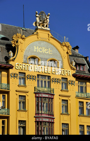 Art Nouveau statues on the gable of the Grand Hotel Europa, Wenceslas Square, Prague, Bohemia, Czech Republic, Europe Stock Photo