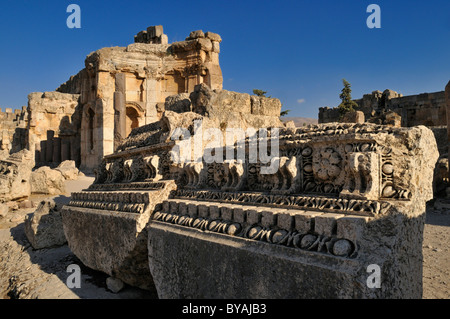 Antique ruins at the archeological site of Baalbek, Unesco World Heritage Site, Bekaa Valley, Lebanon, Middle East, West Asia Stock Photo