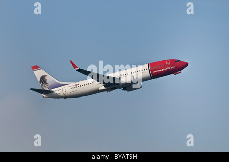 Norwegian Air Shuttle Boeing 737-8FZ, passenger plane climbing Stock Photo