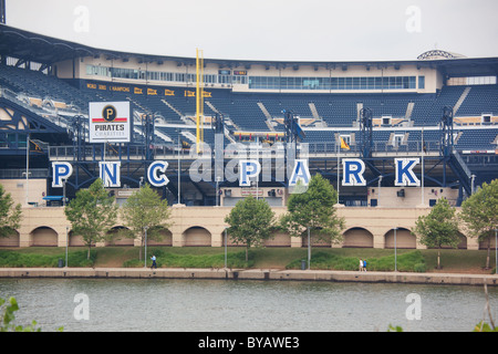 PNC Park, home of the Pittsburgh Pirates baseball team in Pittsburgh, Pennsylvania, USA Stock Photo