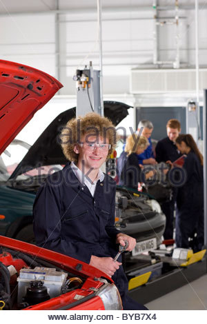 Auto Mechanic,auto mechanic near me,auto mechanics near me,auto mechanic shops near me,auto mechanic school,auto mechanic com,auto repair mechanic,automechanic