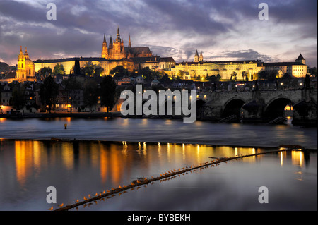 Vltava river, Charles Bridge, St. Nicholas, St. Vitus Cathedral, Prague Castle, Hradcany, Prague, Bohemia, Czech Republic Stock Photo