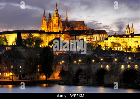 Vltava river, Charles Bridge, St. Vitus Cathedral, Prague Castle, Hradcany, Prague, Bohemia, Czech Republic, Europe Stock Photo