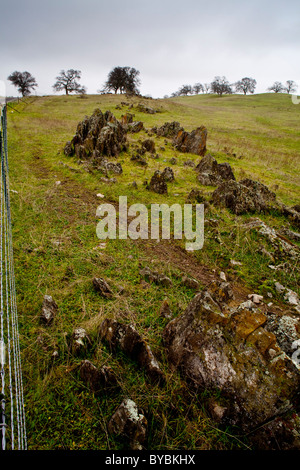 Sierra Nevada Foothills (California) at sunrise Stock Photo - Alamy