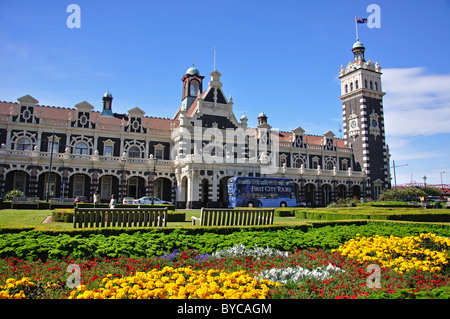 Dunedin Railway Station from Anzac Square Gardens, Dunedin, Otago, South Island, New Zealand Stock Photo