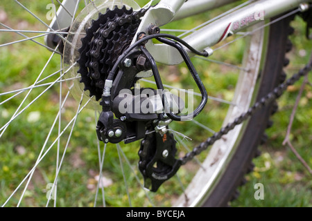 18 speed bike chain