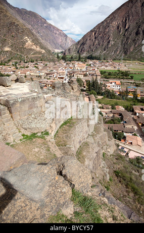 Incan stone work and terracing at Ollantaytambo, Peru, South America Stock Photo