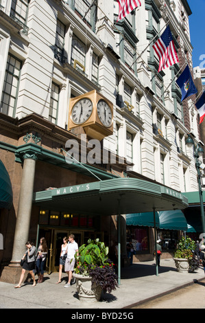 Macy's department store, New York City, USA Stock Photo