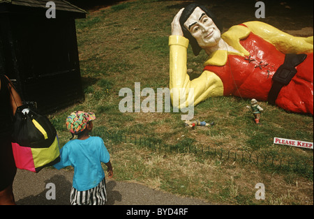 Gulliver and the little people of Lilliput Stock Photo, Royalty Free ...