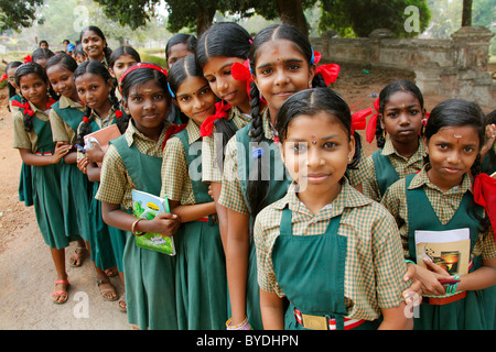 School girls in school uniform, garden of the palace, Hill Palace, Tripunithura, Ochanathuruthu, Kerala, India, Asia Stock Photo