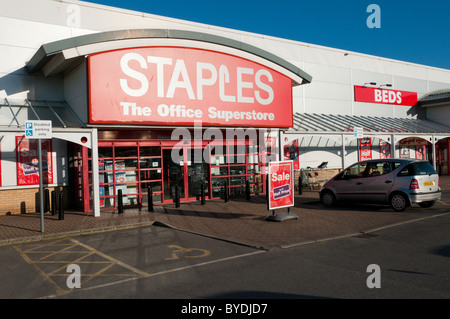 The Staples Office Superstore on the Thanet Retail Park, Westwood Road, Broadstairs. Stock Photo
