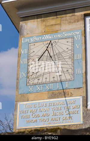 Sundial on Malmesbury House, Salisbury Cathedral Close, Salisbury, Wiltshire, England, United Kingdom, Europe Stock Photo