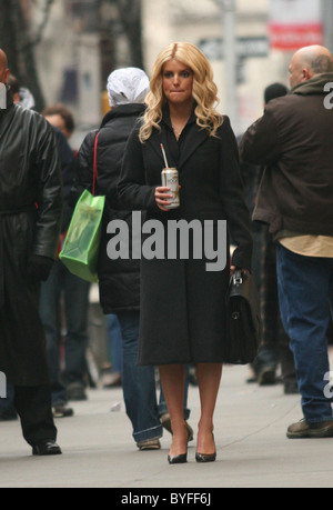 Jessica Simpson on the set of her new film 'Blonde Ambition' filming in Manhattan New York City, USA - 01.03.07 Stock Photo