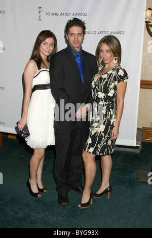 Danielle & Josh Keaton, and sister Ali Navarro aka Alitzah 28th Annual Young Artist Awards held at the Sportsman's Lodge Studio Stock Photo