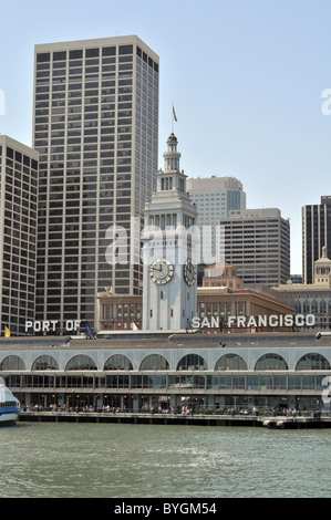 Ferry Building, San Francisco, viewed from the Bay with the 'Port of San Francisco' sign and the Finance District beyond Stock Photo