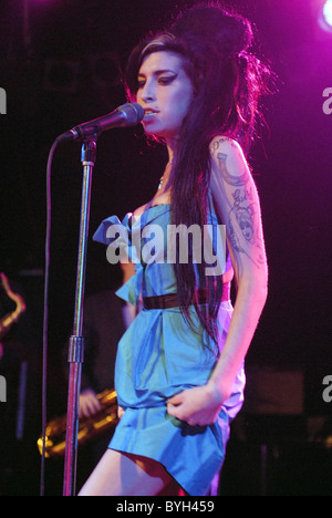 * WINEHOUSE'S WARDROBE MALFUNCTION British singer AMY WINEHOUSE almost