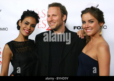 Daniella Alonso, Wes Craven and Jessica Stroup  'The Hills Have Eyes 2' - Cast and Crew Event at Social Hollywood Hollywood, Stock Photo
