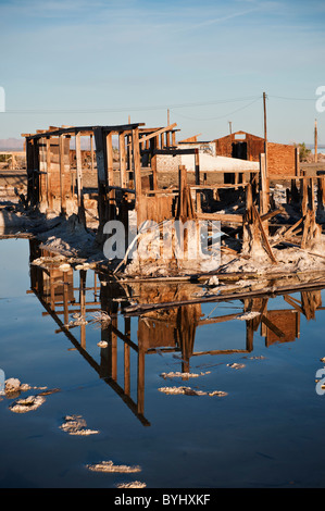 Ruin of house at Bombay Beach, Salton Sea, California Stock Photo