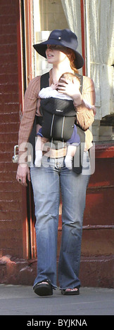 Lauren Ambrose and husband looking for a place to eat in the West Village New York City, USA