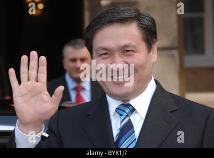 Nambaryn enkhbayar president mongolia hi-res stock photography and images -  Alamy