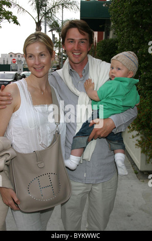 Daniel Giersch, Kelly Rutherford and their son Hermes taking a morning