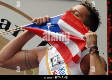 Ricky Martin  The 50th annual National Puerto Rican Day parade along 5th Avenue New York City, USA - 10.06.07 Stock Photo