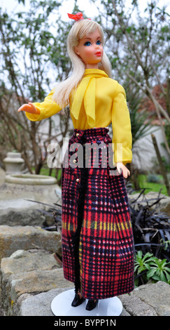 Mod era Barbie is everything. I have loved Frankensteining this