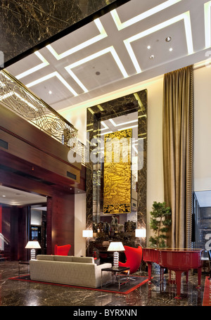 Amaranto Lounge at the Four Seasons Hotel, London at Park Lane. Re-opened in 2011. Stock Photo