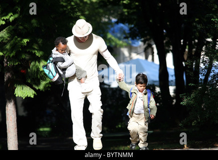 Brad Pitt takes his children Pax Thien and Zahara to kindergarten Prague, Czech Republic - 27.07.06 Stock Photo
