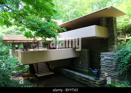 Frank Lloyd Wright's Fallingwater or Kaufmann Residence in rural southwestern Pennsylvania Stock Photo