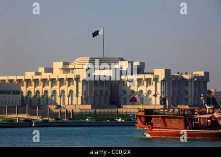 Qatar, Doha, Diwan Building, government Stock Photo - Alamy