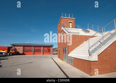 Marshes End Fire Station, Dorset Fire and Rescue Service, Poole exterior Stock Photo