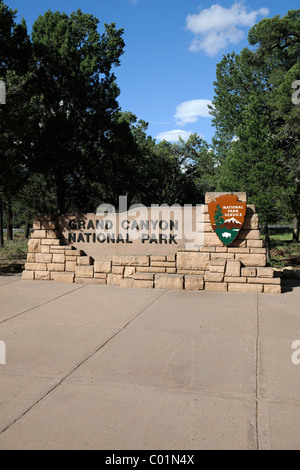 Entrance sign at the south rim of the Grand Canyon, Grand Canyon National Park, Arizona, American Southwest, USA Stock Photo